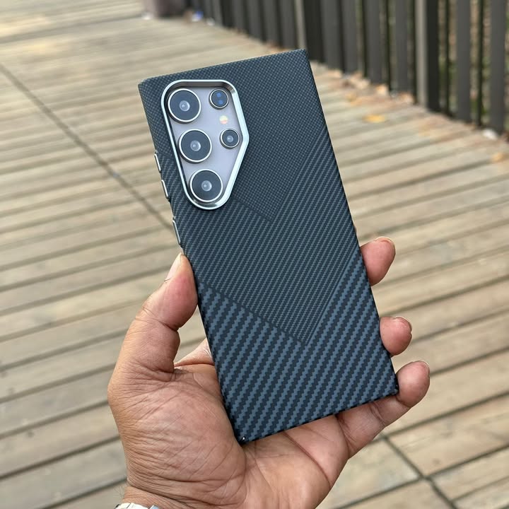 Redium Carbon Fiber MagSafe Hard Case for Samsung S23 Ultra